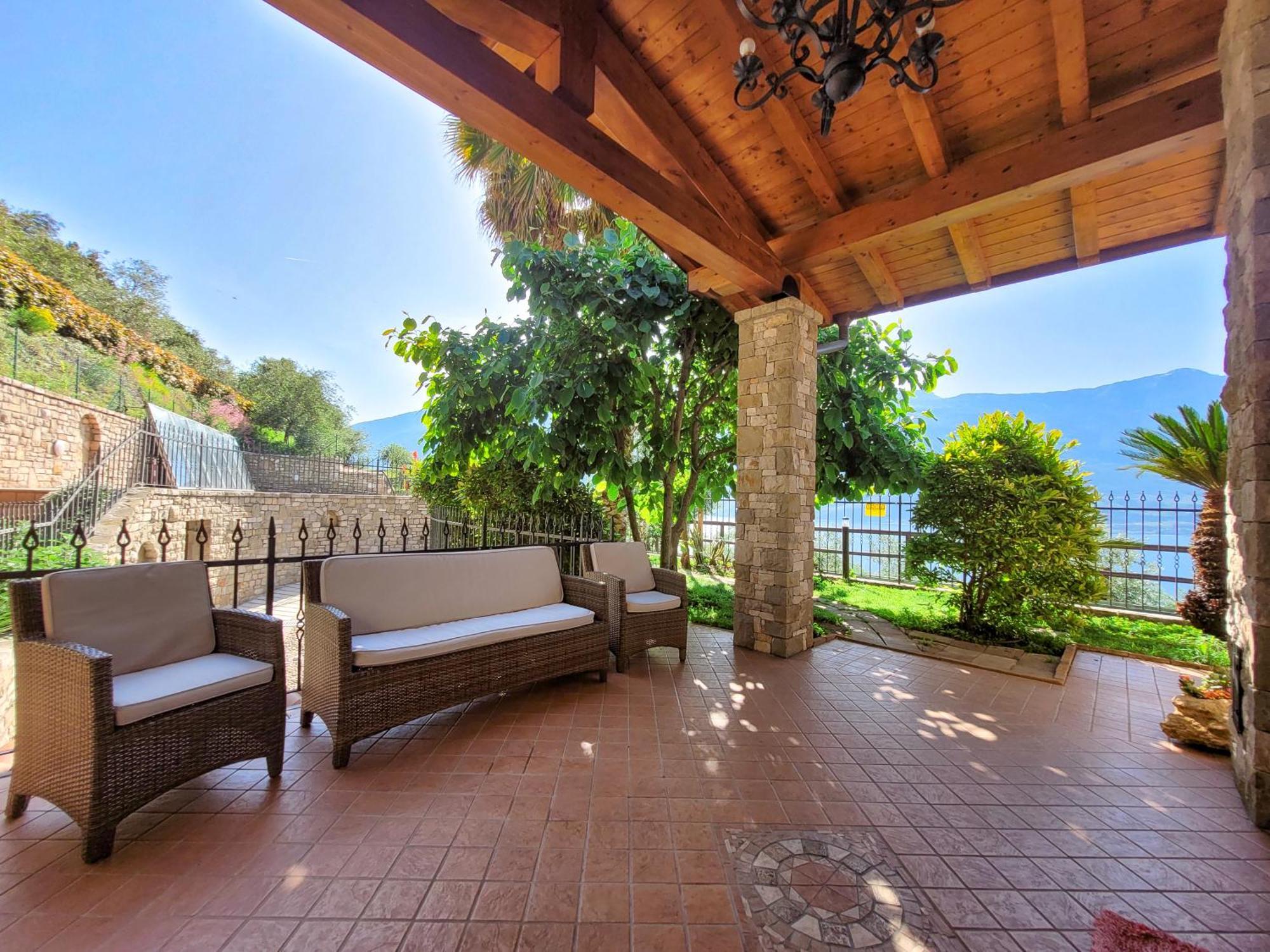 Villa Fior Di Loto Limone sul Garda Ngoại thất bức ảnh